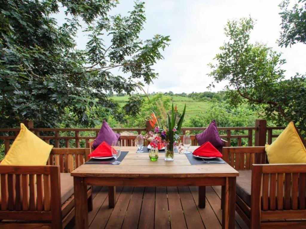 Mayura Hill Resort Sen Monourom Exteriör bild