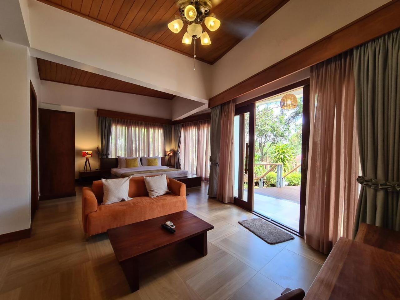 Mayura Hill Resort Sen Monourom Exteriör bild