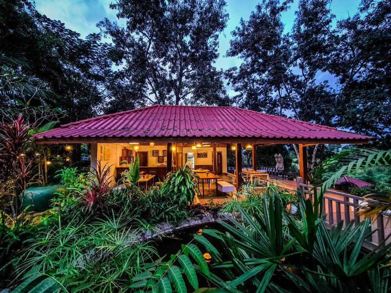 Mayura Hill Resort Sen Monourom Exteriör bild