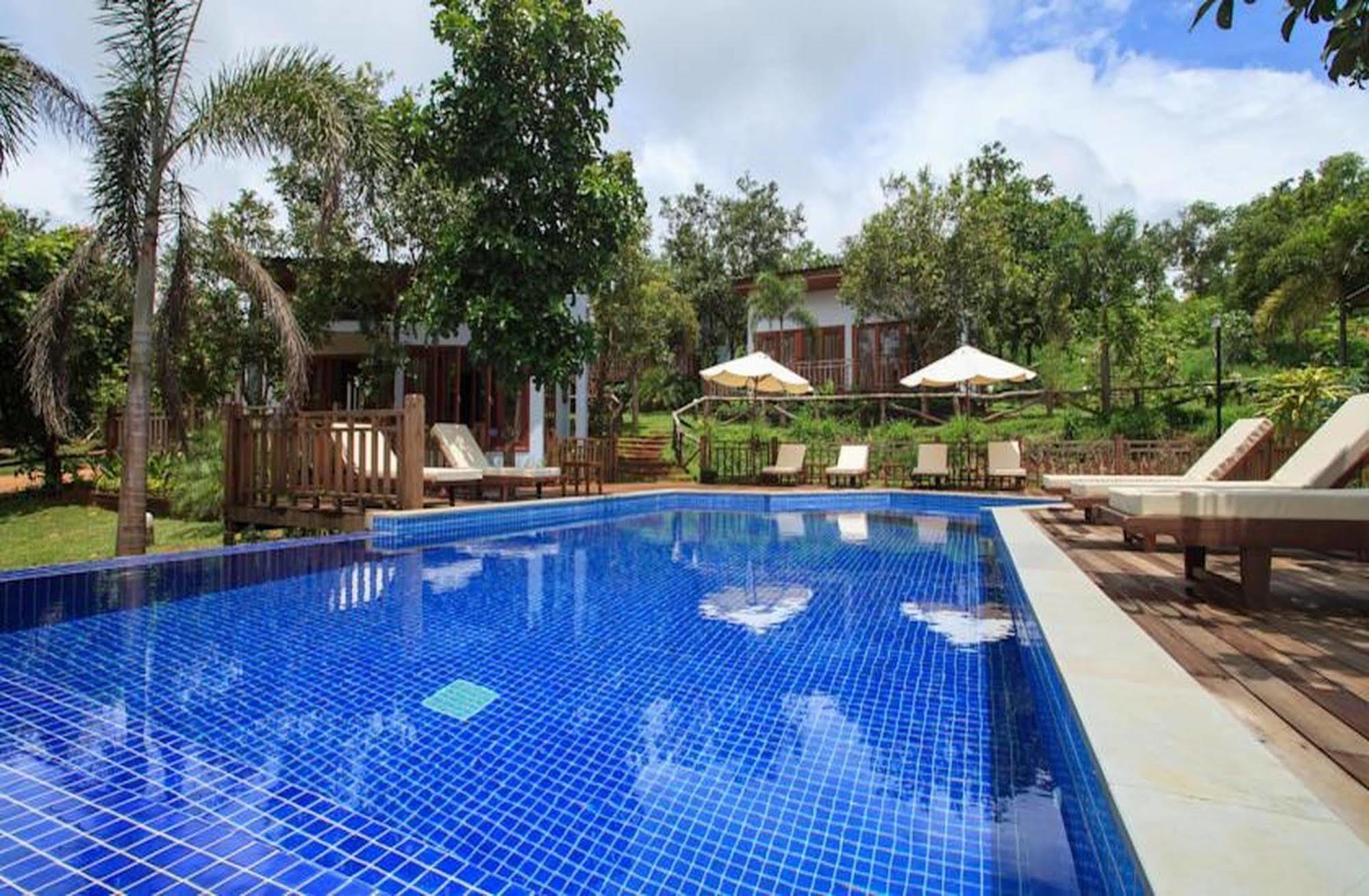Mayura Hill Resort Sen Monourom Exteriör bild