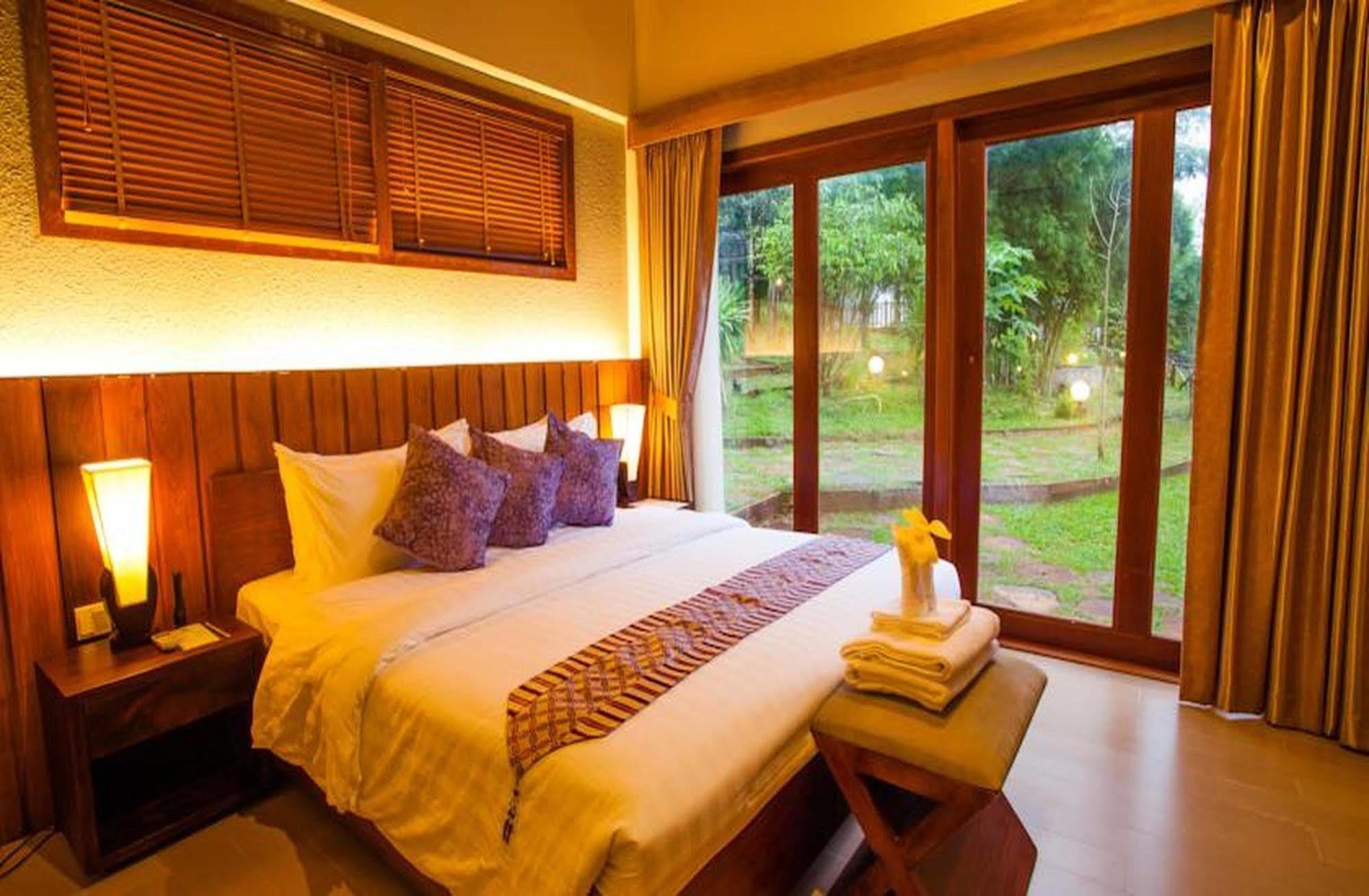Mayura Hill Resort Sen Monourom Exteriör bild